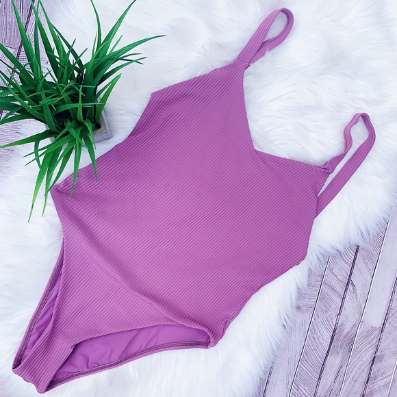 Vitamin A Leah One Piece Swimsuit Size 10 NEW - Picture 3 of 6